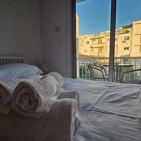 בית נופש Maestro Ermou House לרנקה