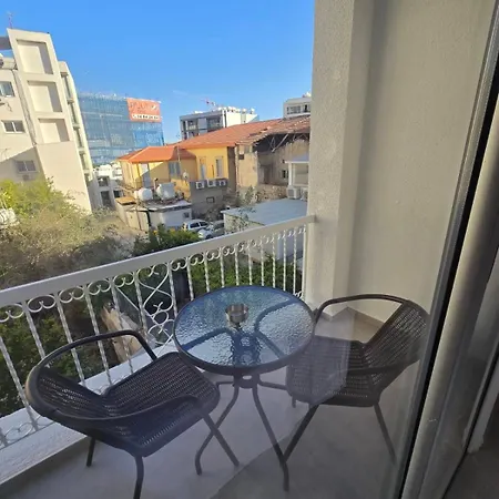 בית נופש Maestro Ermou House
